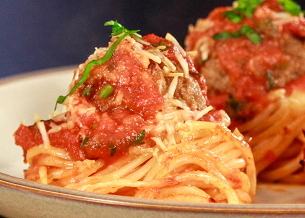 Spaghetti and Meatball Cups