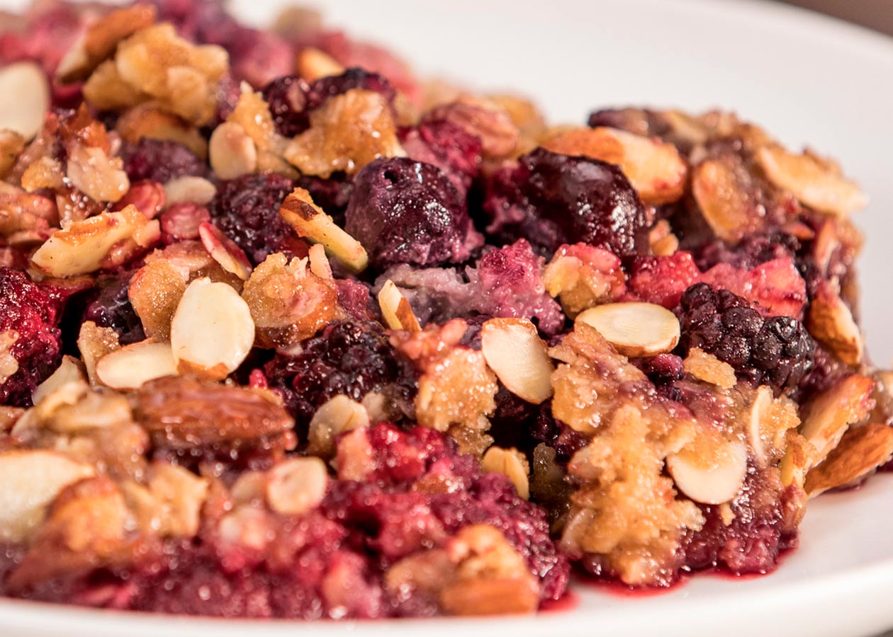 Berry Oatmeal Bake
