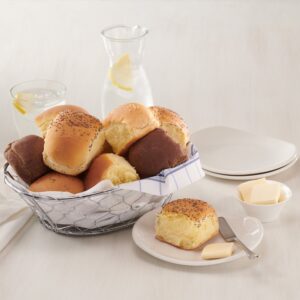 Dinner Rolls | Styled