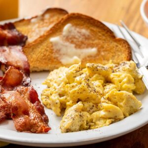 Black Ground Pepper | Styled