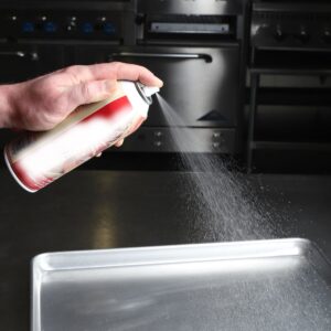 SPRAY BAKING RELSE GLTNFR | Styled