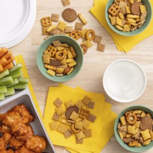 60-1.75Z CHEX SNACK MIX TRADITIONAL | Styled