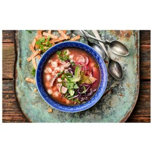 HOMINY WHITE | Styled