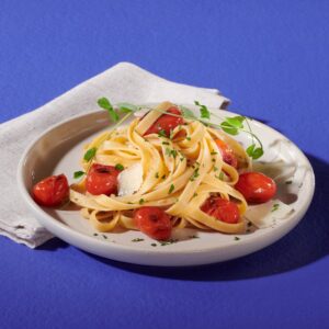 20″ Fettuccine | Styled