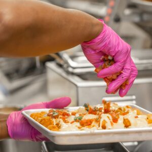 GLOVE NITRILE SML PWDFR PNK | Styled