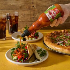 SAUCE SRIRACHA 12-12FLZ FRNKS | Styled