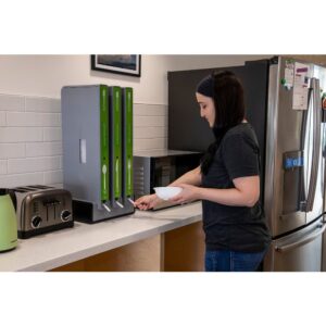 FORK PLAS BLK 24-40CT CUTLEREASE | Styled