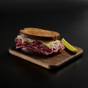 BEEF CORNED SLCD | Styled