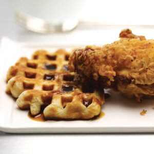 GRINDER BLACK PEPPERCORNS MINI 1.24OZ | Styled