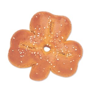 Pretzel Soft Shamrock Shape 100ct | Styled